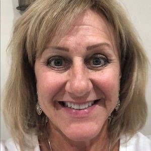 Meet your Posher, Neva